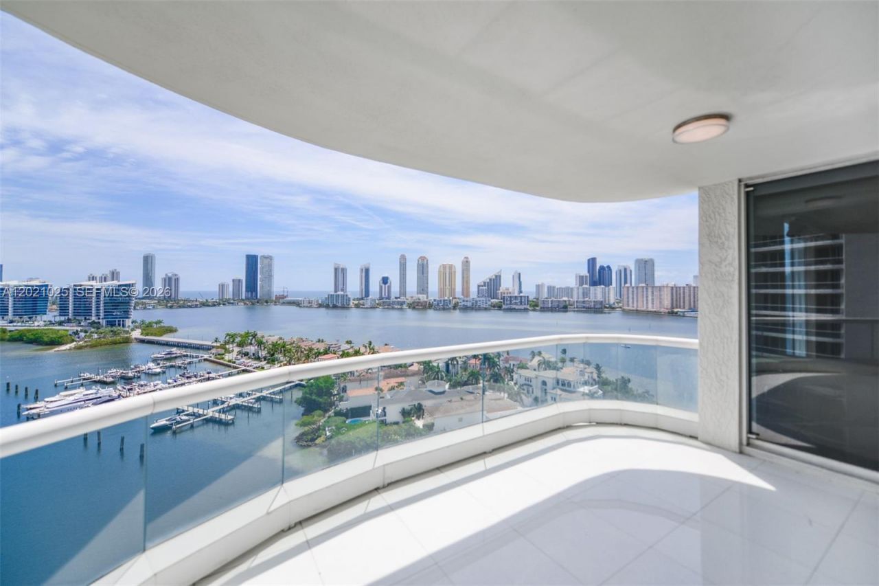 6000 Island Blvd, Unit 1801, Aventura, FL 33160 Photo