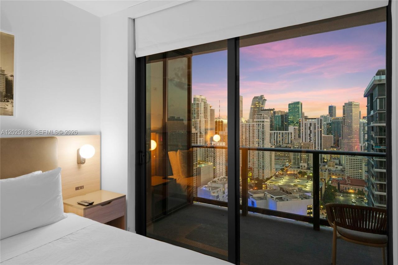 159 NE 6th St, Unit 3105, Miami, FL 33132 Photo