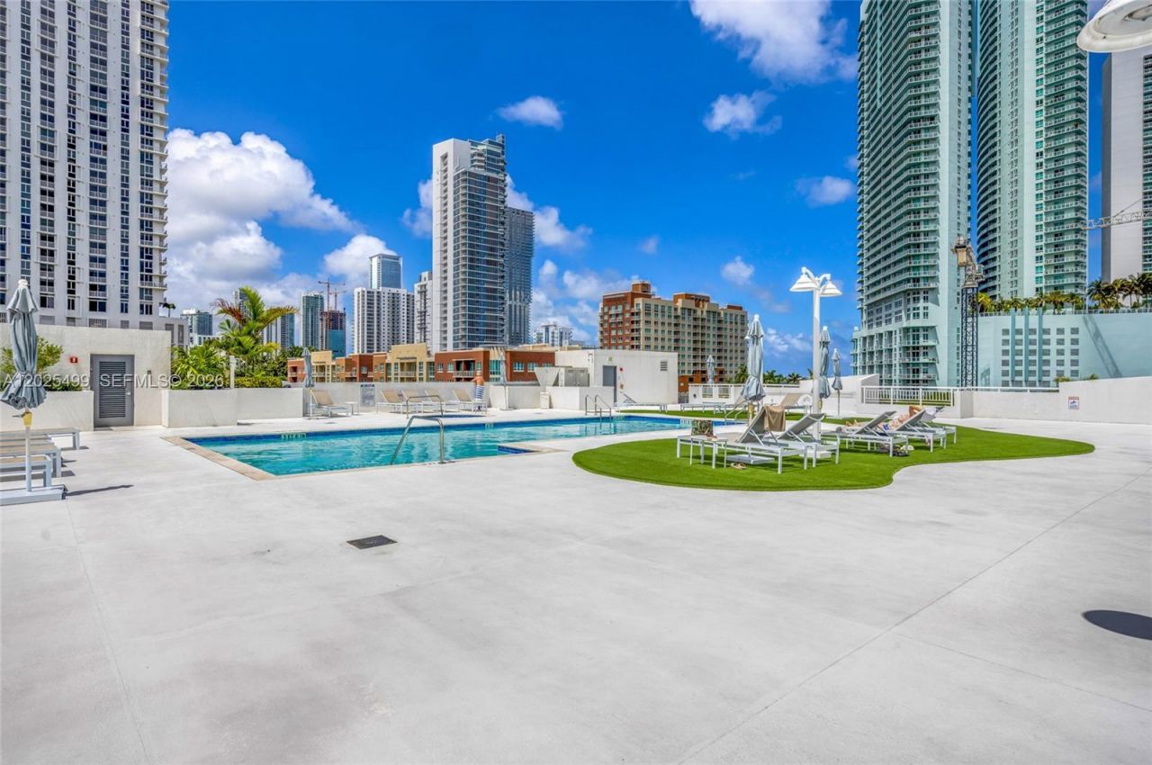 275 NE 18th St , Unit 1510, Miami, FL 33132 Photo