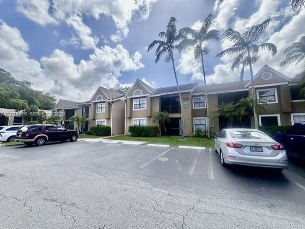 10670 SW 156th Pl , Unit 301, Miami, FL 33196