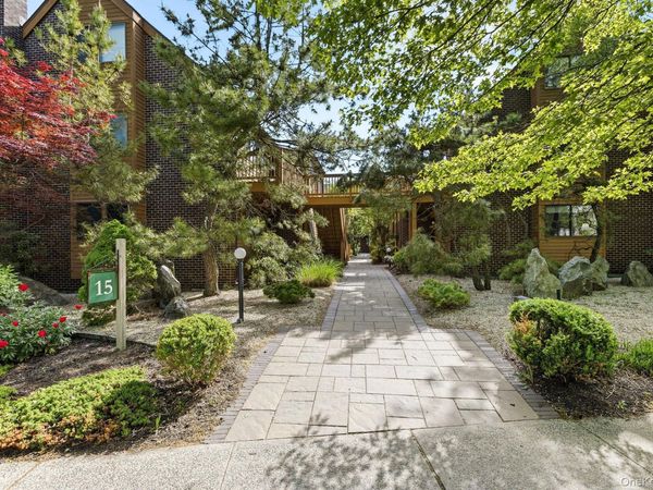 15 Greenridge Avenue, Unit 3, White Plains, NY 10605