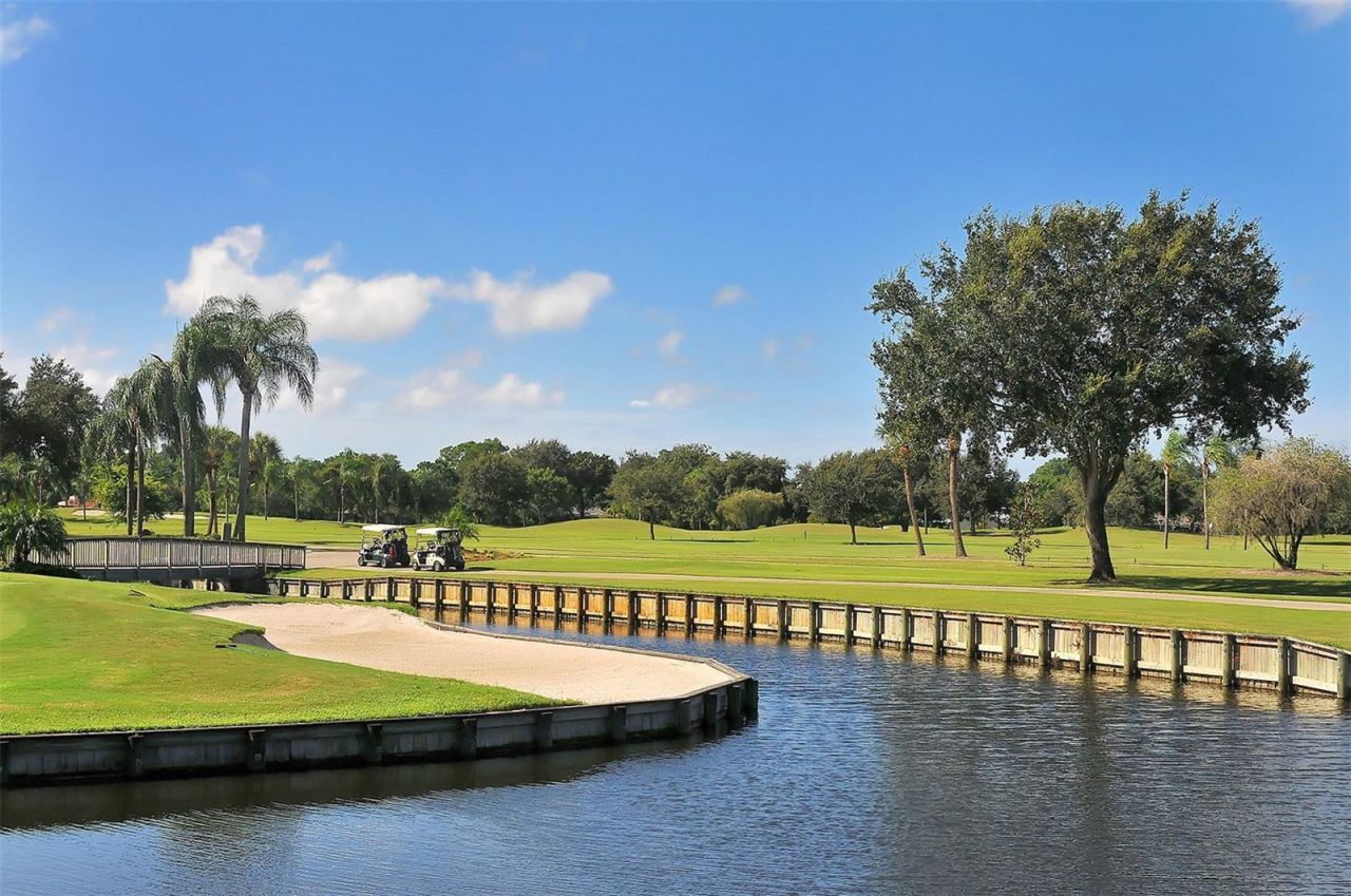 6988 Country Lakes Circle, Sarasota, FL 34243 Photo