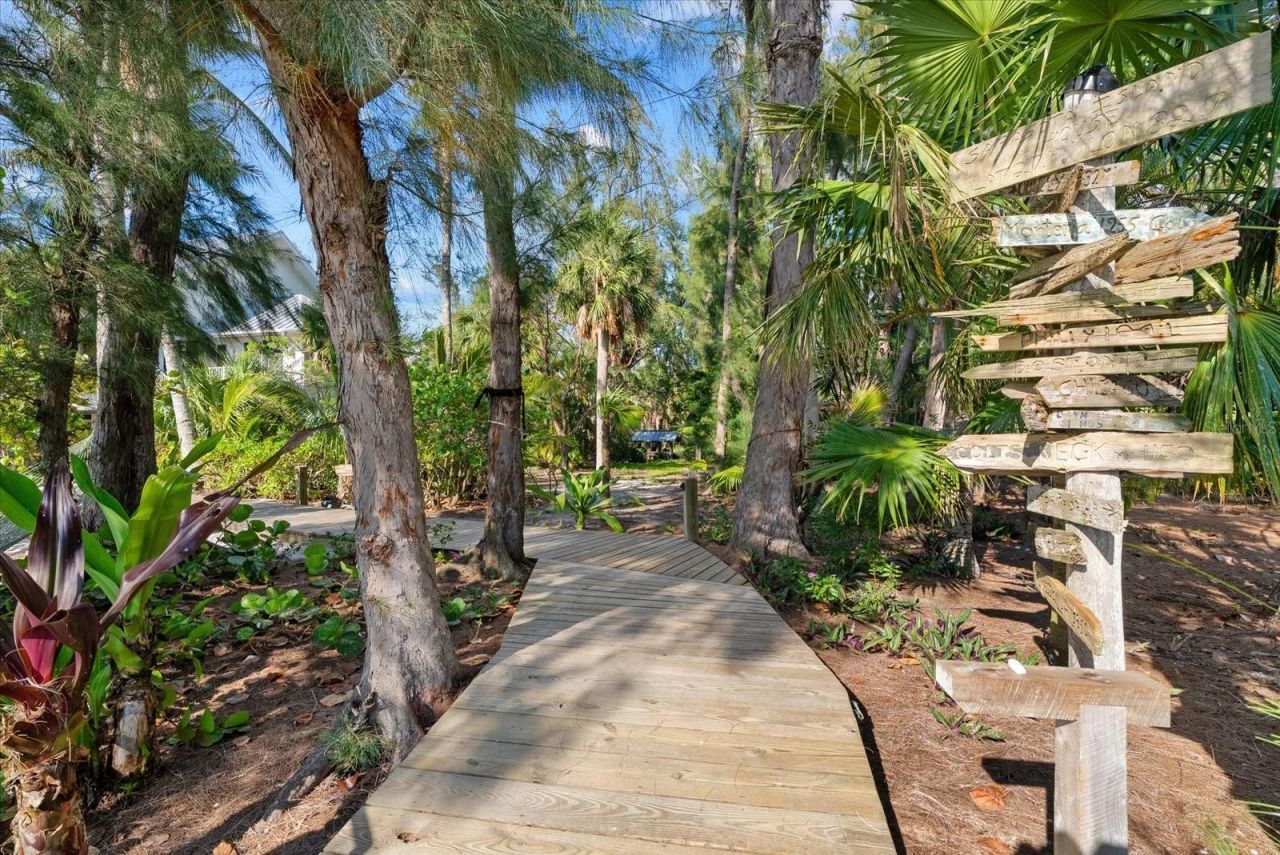 7143 La Lenaire Drive, Longboat Key, FL 34228 Photo