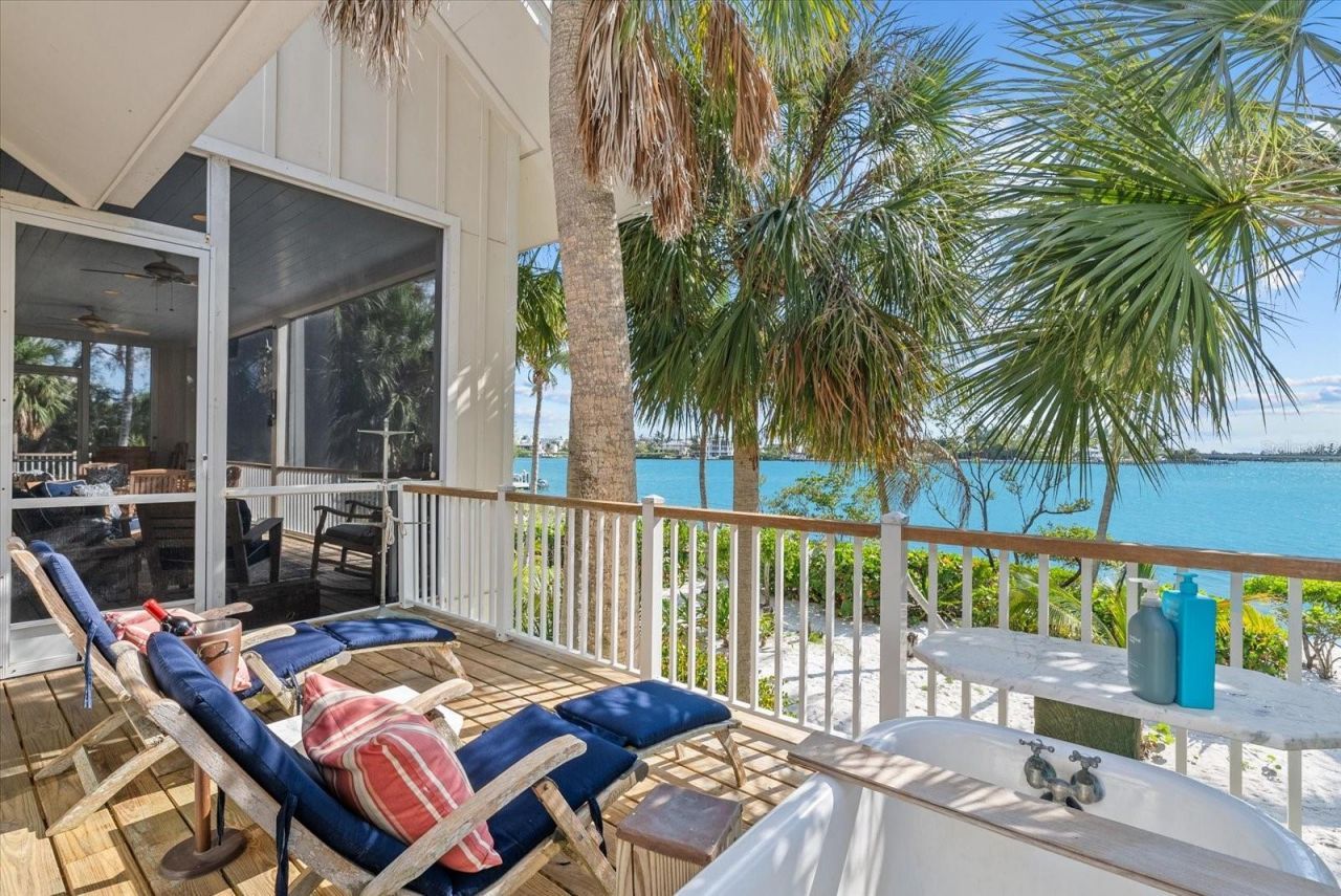 7143 La Lenaire Drive, Longboat Key, FL 34228 Photo