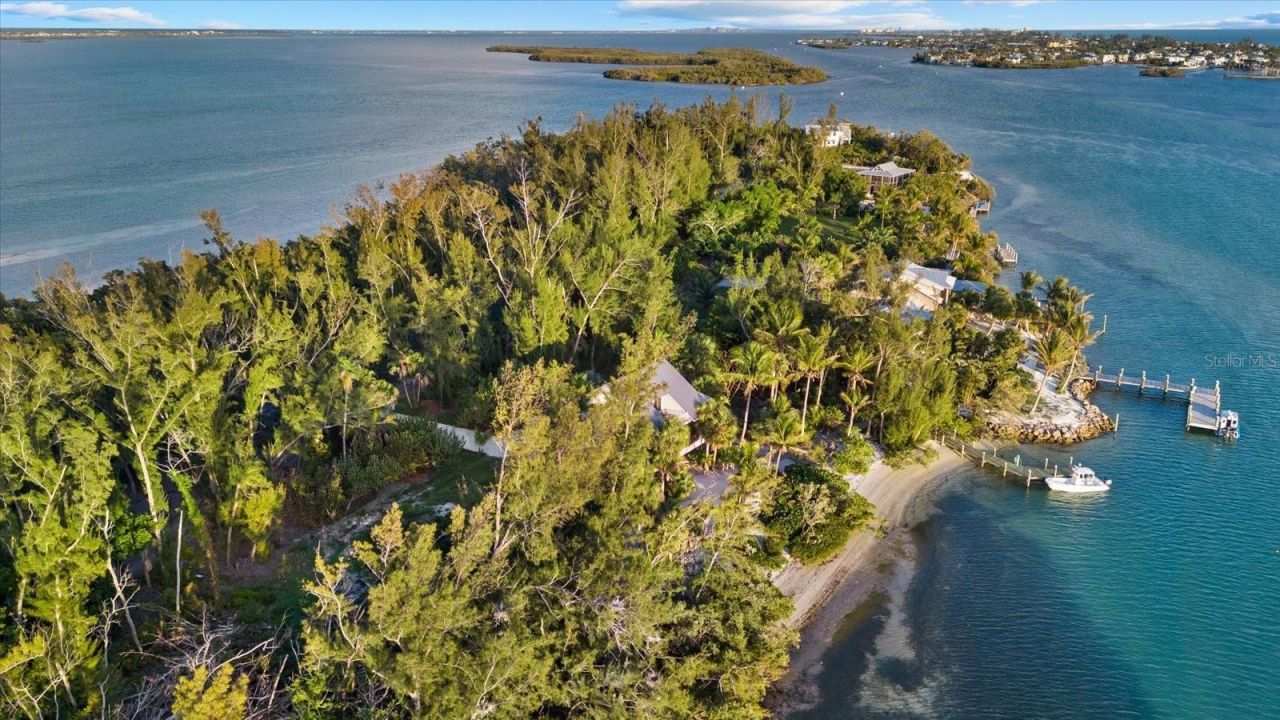 7143 La Lenaire Drive, Longboat Key, FL 34228 Photo