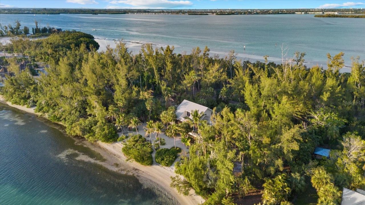 7143 La Lenaire Drive, Longboat Key, FL 34228 Photo