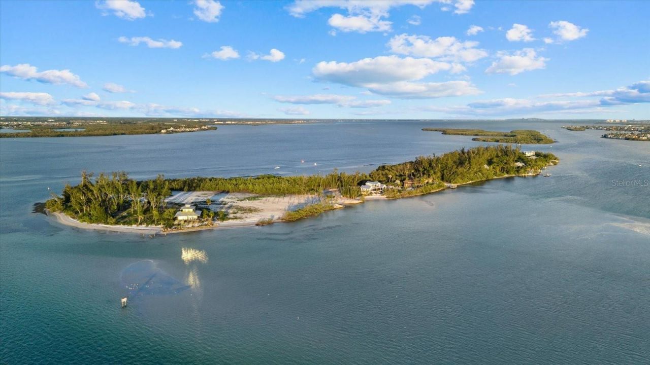 7143 La Lenaire Drive, Longboat Key, FL 34228 Photo