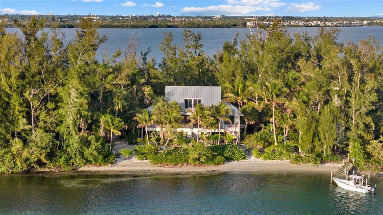 7143 La Lenaire Drive, Longboat Key, FL 34228 Photo
