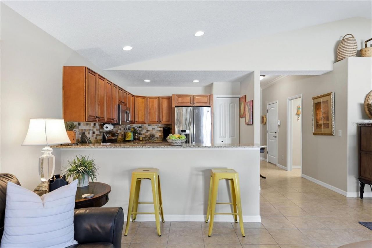 7106 35th Street E, Sarasota, FL 34243 Photo