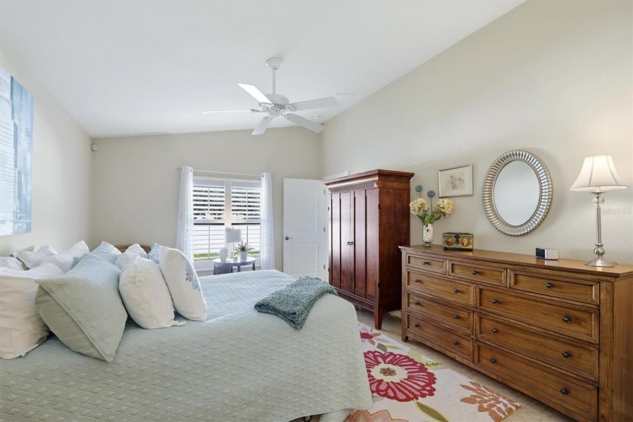 7106 35th Street E, Sarasota, FL 34243 Photo