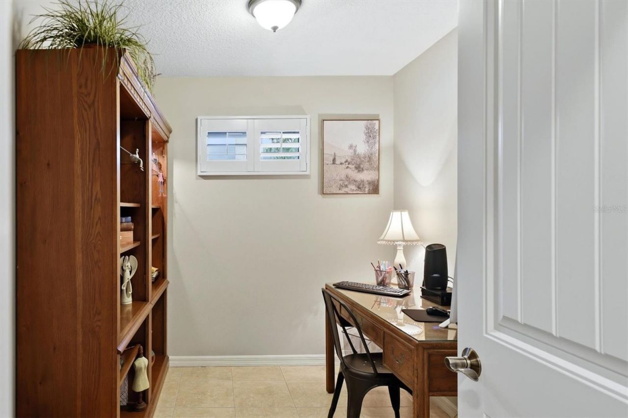 7106 35th Street E, Sarasota, FL 34243 Photo