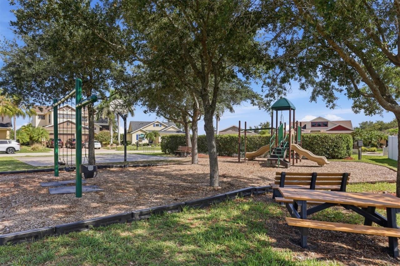 7106 35th Street E, Sarasota, FL 34243 Photo