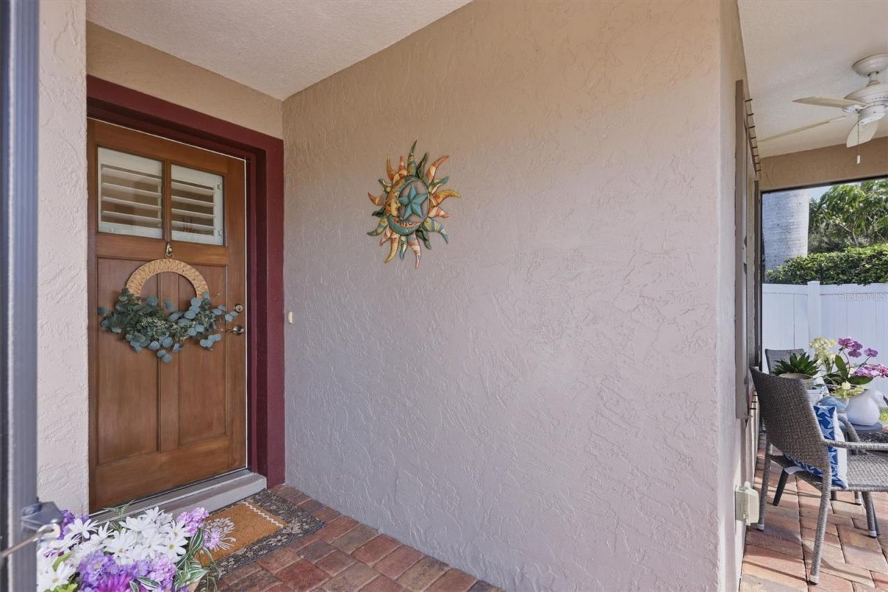 7106 35th Street E, Sarasota, FL 34243 Photo