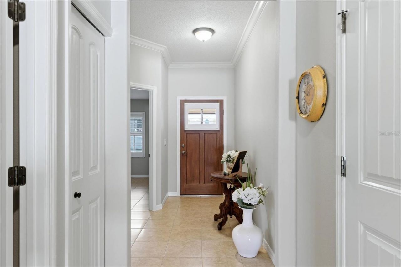 7106 35th Street E, Sarasota, FL 34243 Photo