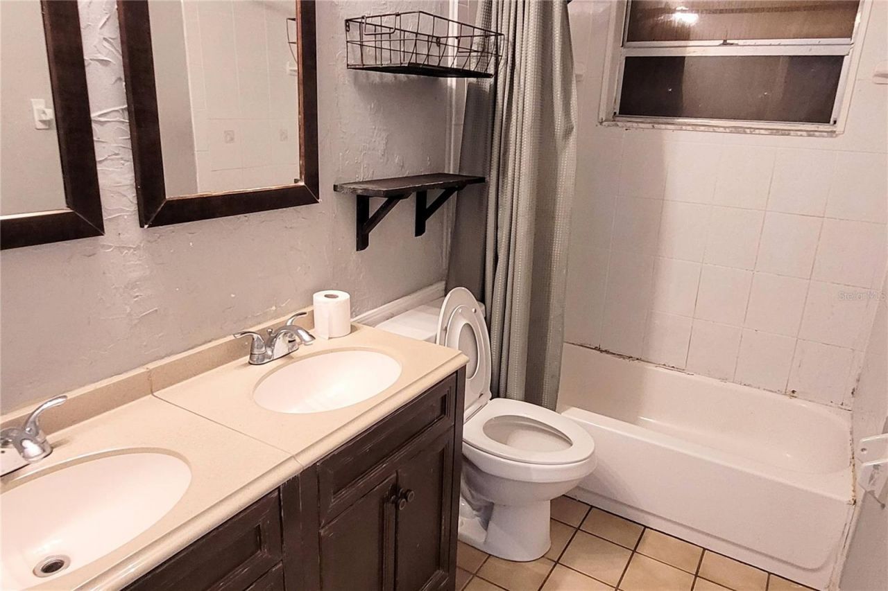 2928 Betty Drive, Sarasota, FL 34232 Photo