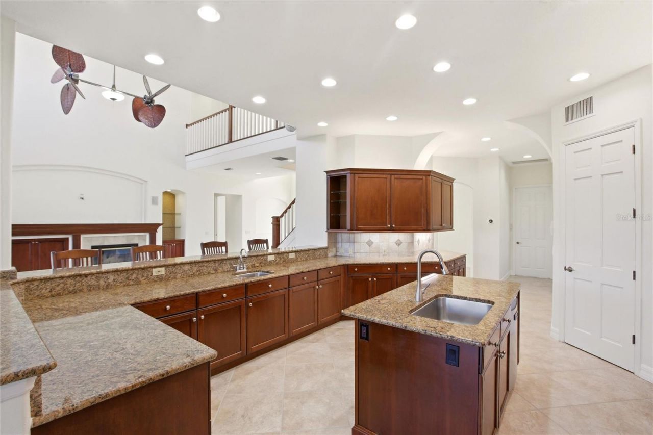 8417 Lone Eagle Way, Sarasota, FL 34241 Photo