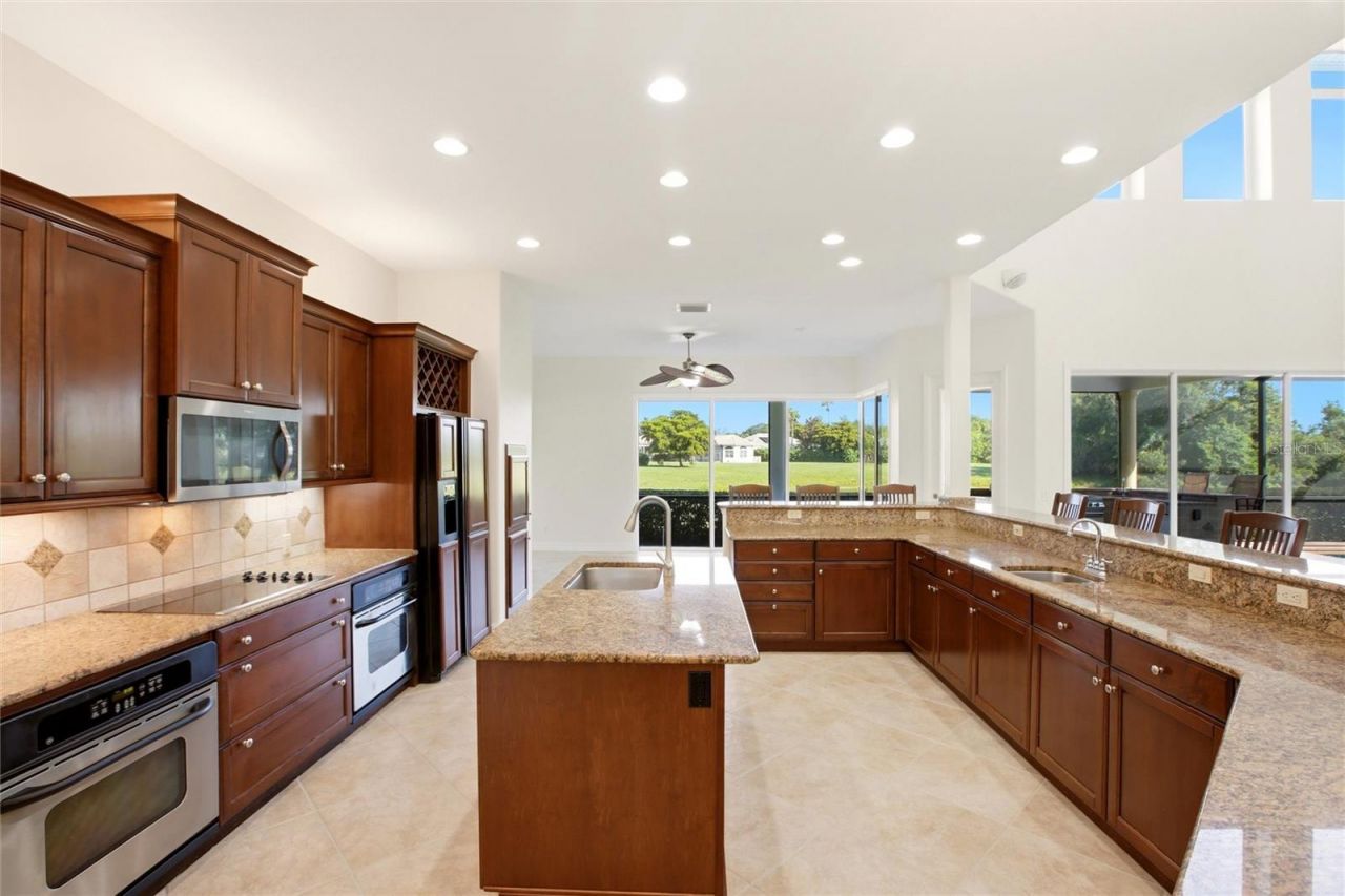 8417 Lone Eagle Way, Sarasota, FL 34241 Photo