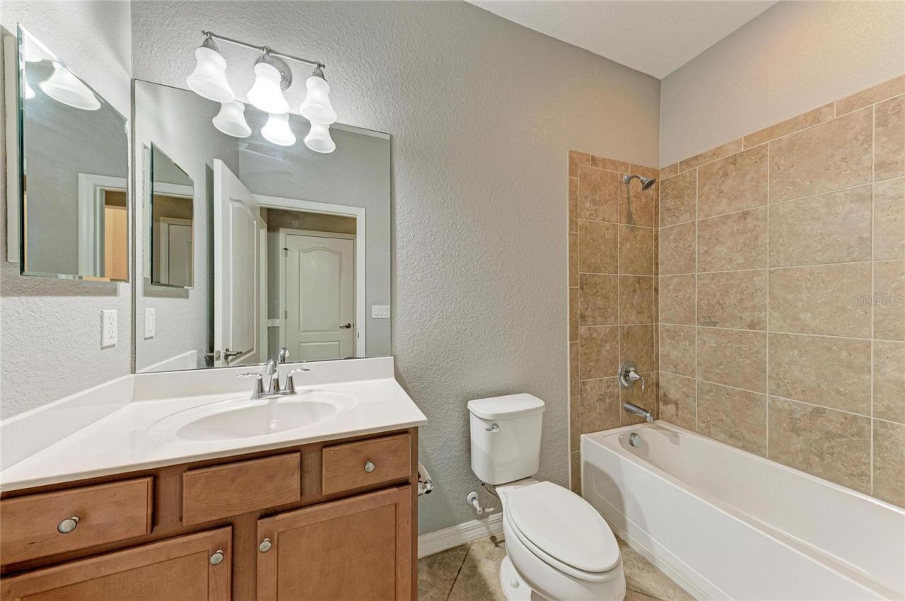 12736 Richezza Drive , Venice, FL 34293 Photo