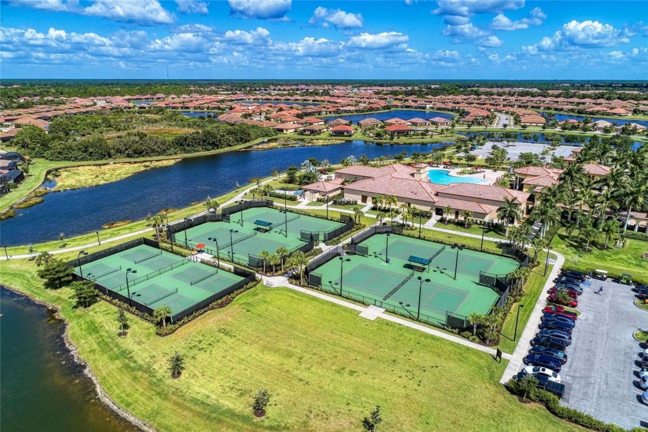 12736 Richezza Drive , Venice, FL 34293 Photo