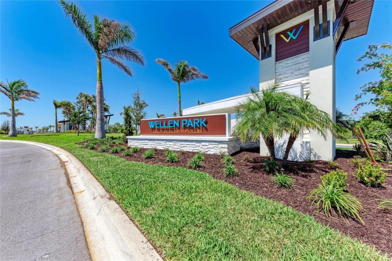 12736 Richezza Drive , Venice, FL 34293 Photo
