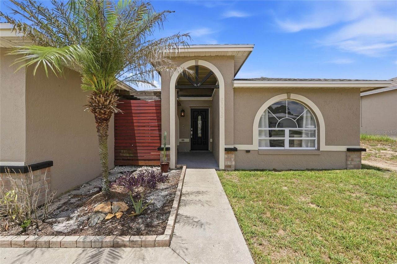 6005 Lake Ruth Drive W, Dundee, FL 33838 Photo
