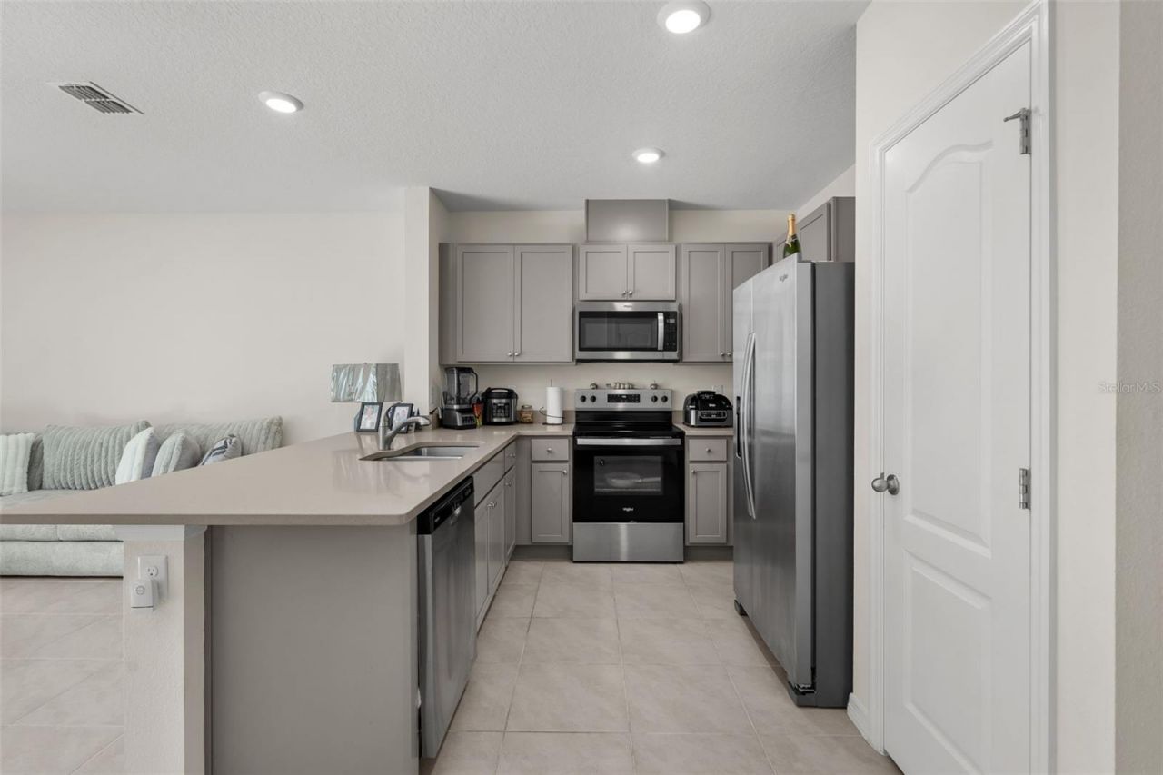 2722 Puffin Place, Davenport, FL 33837 Photo