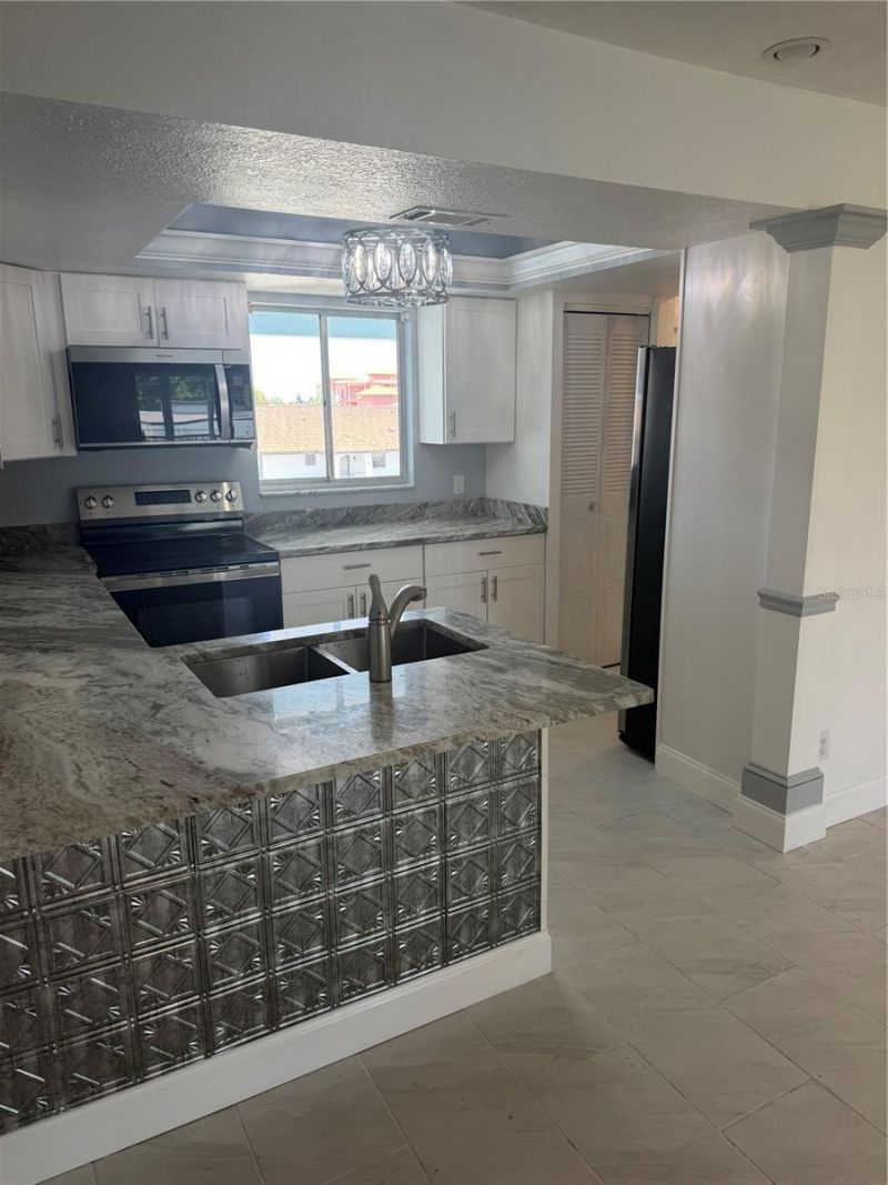 2735 Magdalina Drive, Unit 2, Punta Gorda, FL 33950 Photo