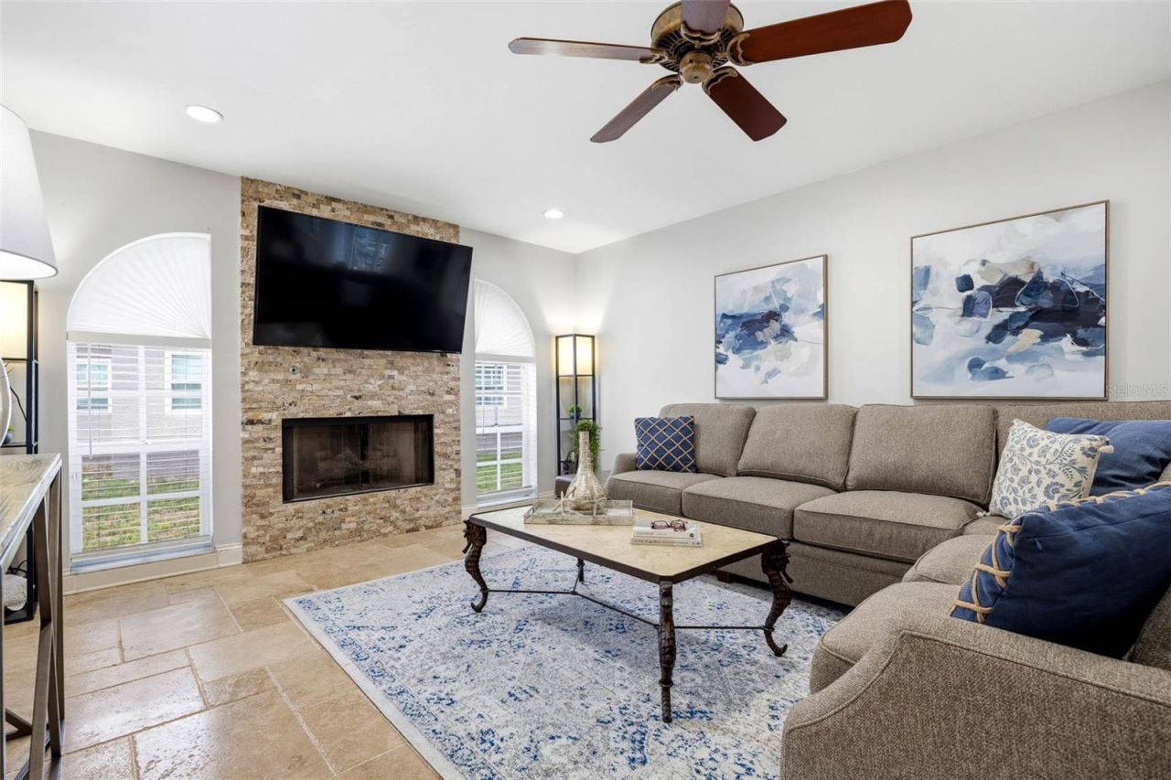 9149 Maple Ct, Seminole, FL 33777 Photo
