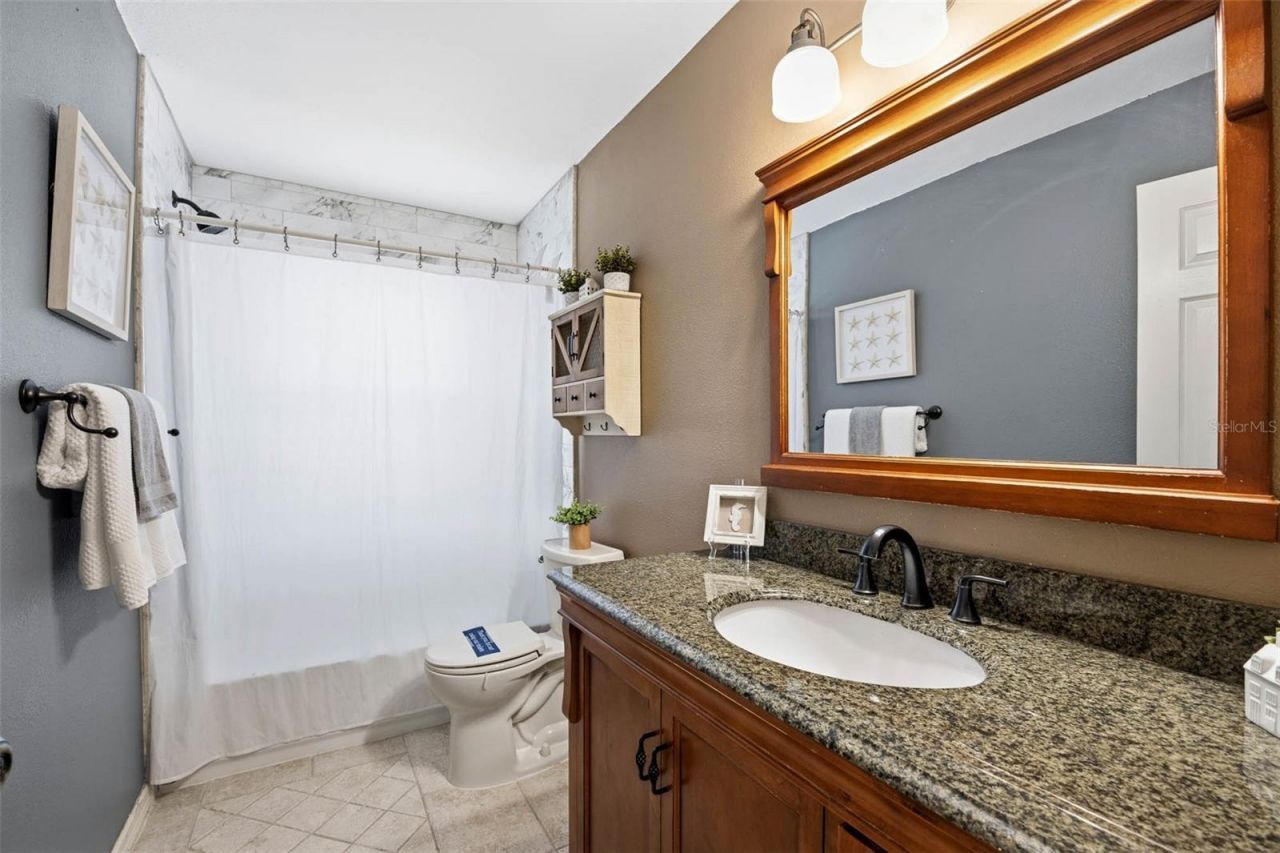 9149 Maple Ct, Seminole, FL 33777 Photo