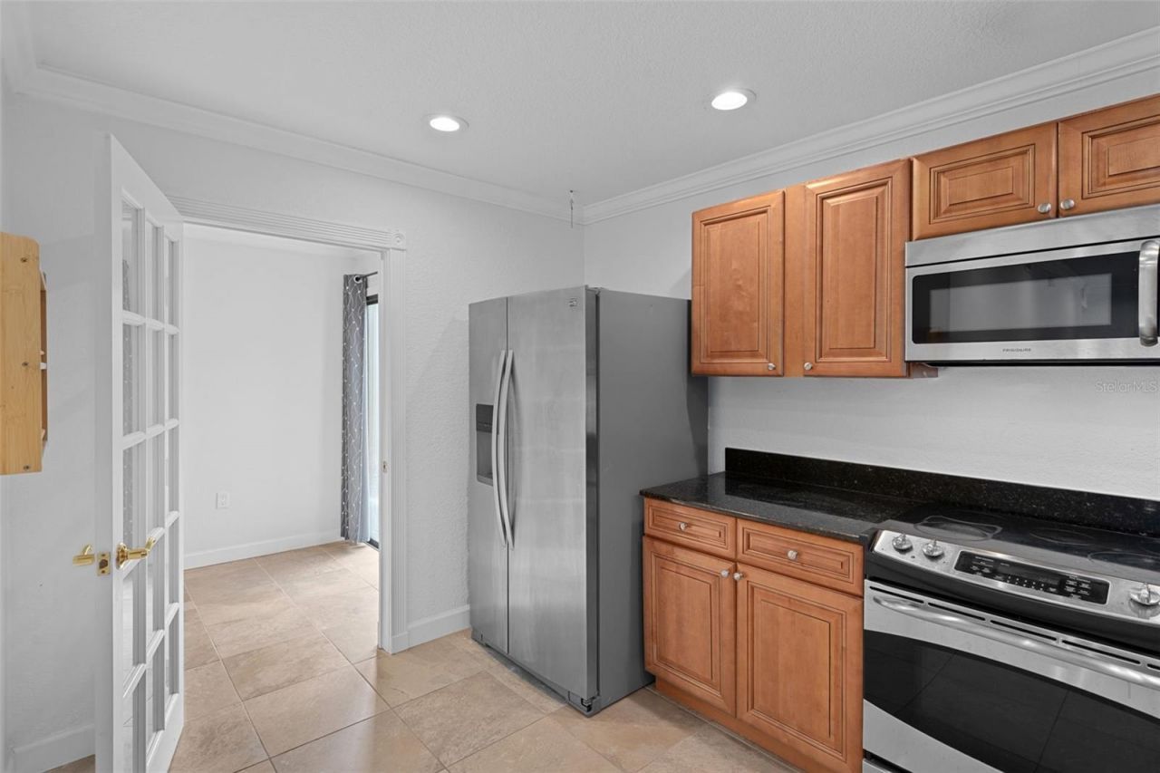 2220 Bahia Vista Street, Unit G4, Sarasota, FL 34239 Photo