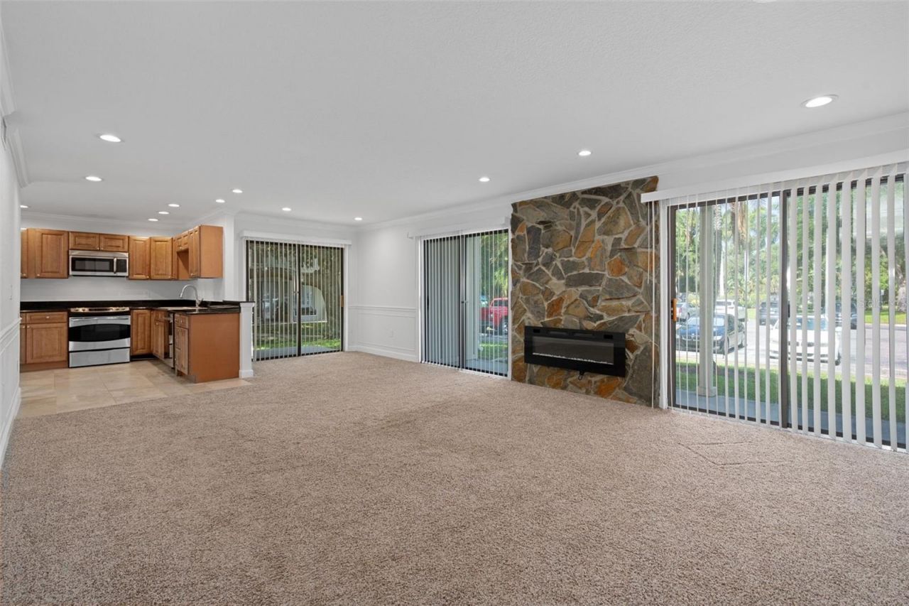 2220 Bahia Vista Street, Unit G4, Sarasota, FL 34239 Photo