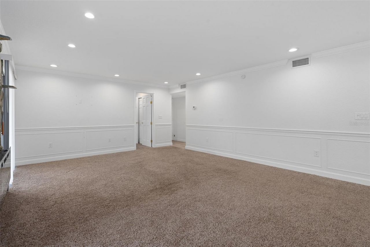 2220 Bahia Vista Street, Unit G4, Sarasota, FL 34239 Photo