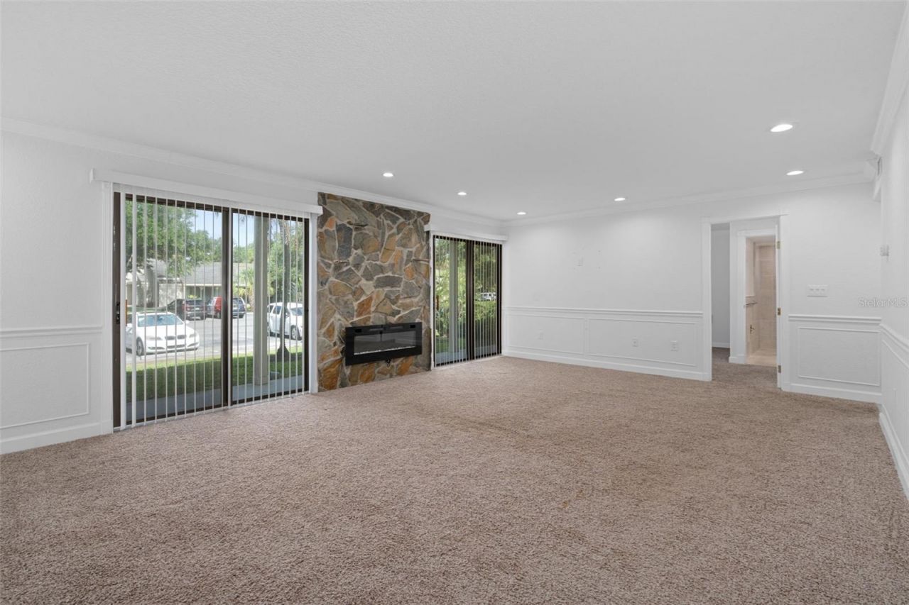 2220 Bahia Vista Street, Unit G4, Sarasota, FL 34239 Photo