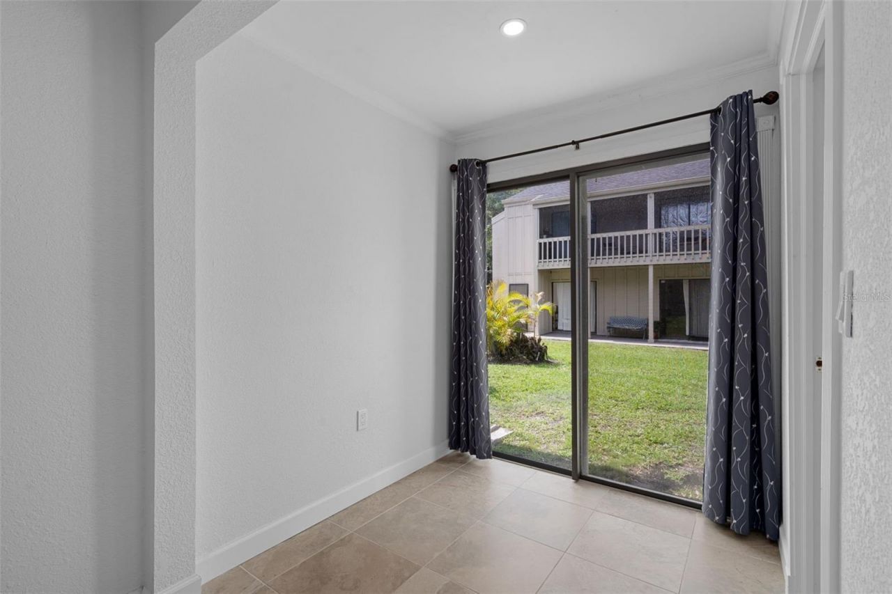 2220 Bahia Vista Street, Unit G4, Sarasota, FL 34239 Photo