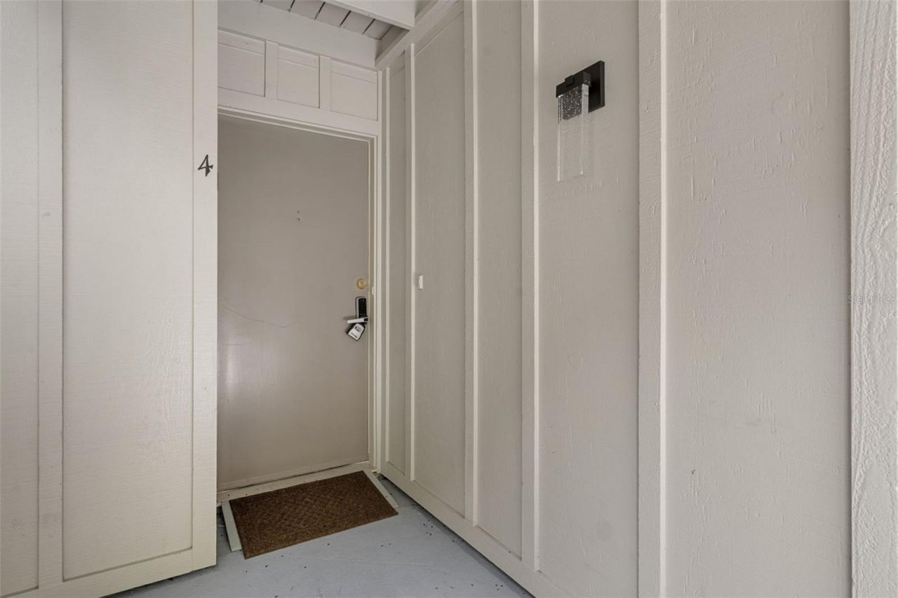 2220 Bahia Vista Street, Unit G4, Sarasota, FL 34239 Photo