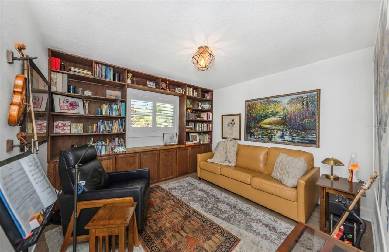 710 31st Avenue N, Saint Petersburg, FL 33704 Photo