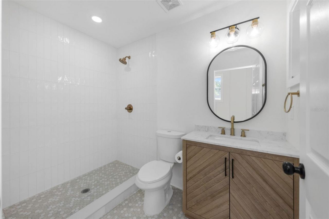 710 31st Avenue N, Saint Petersburg, FL 33704 Photo