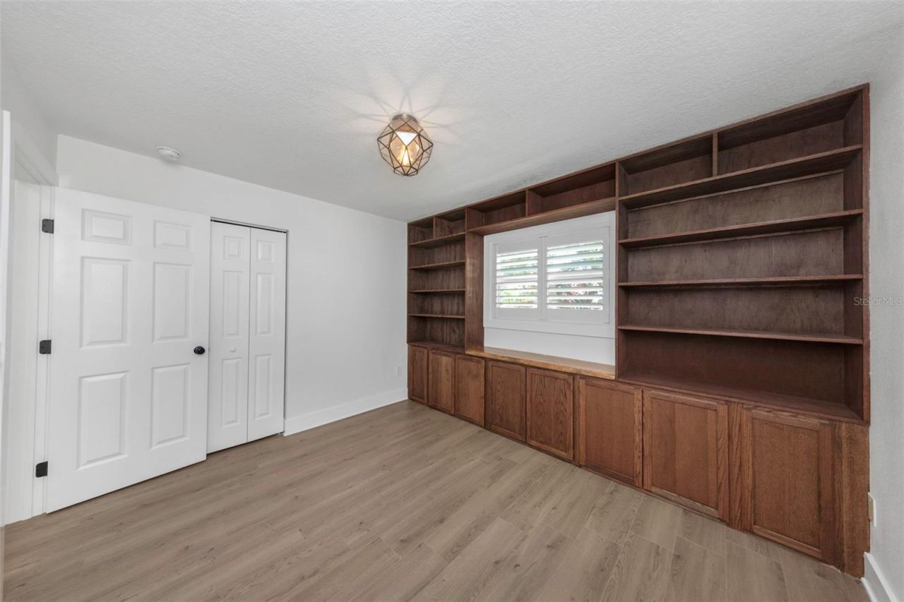 710 31st Avenue N, Saint Petersburg, FL 33704 Photo
