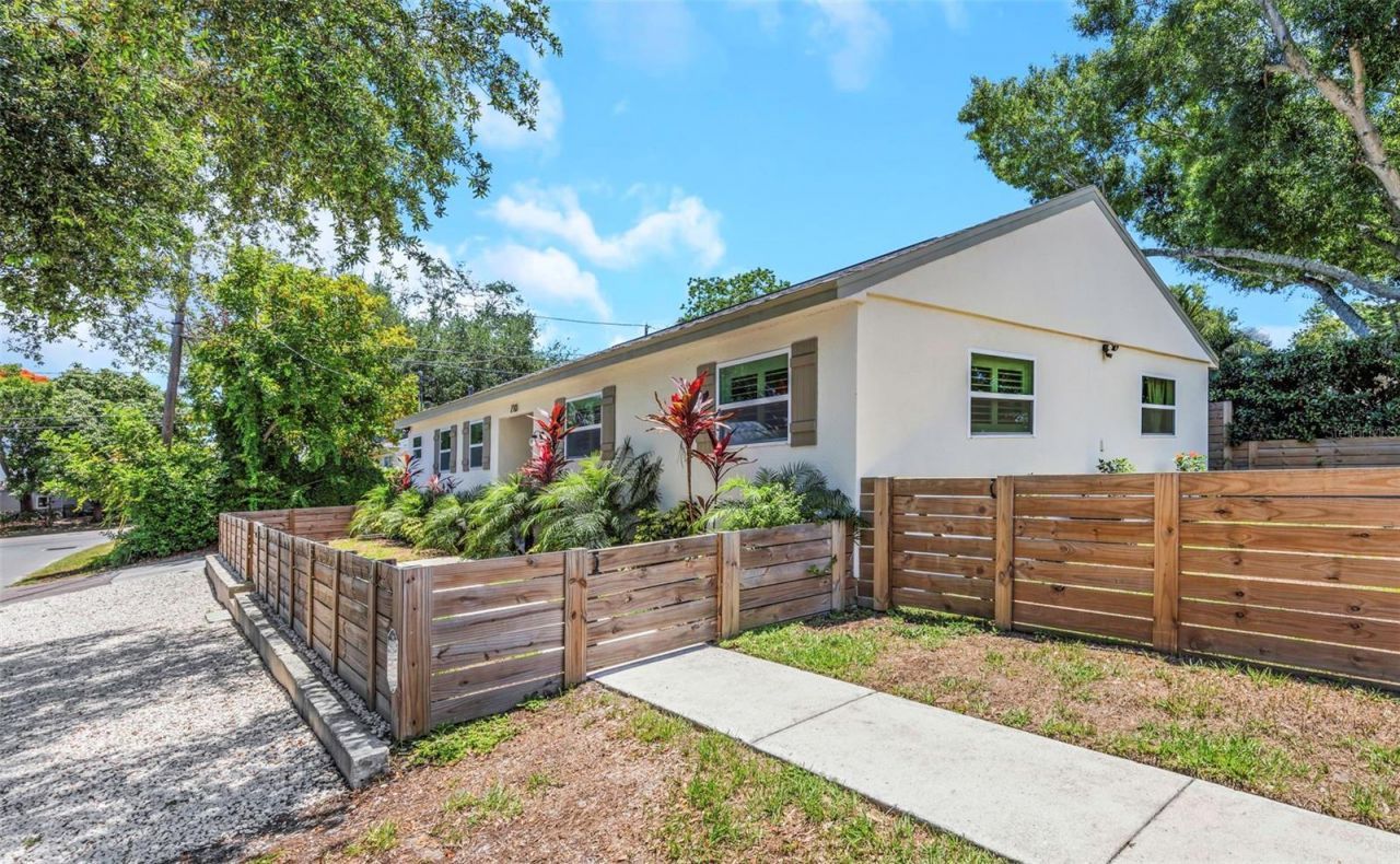 710 31st Avenue N, Saint Petersburg, FL 33704 Photo