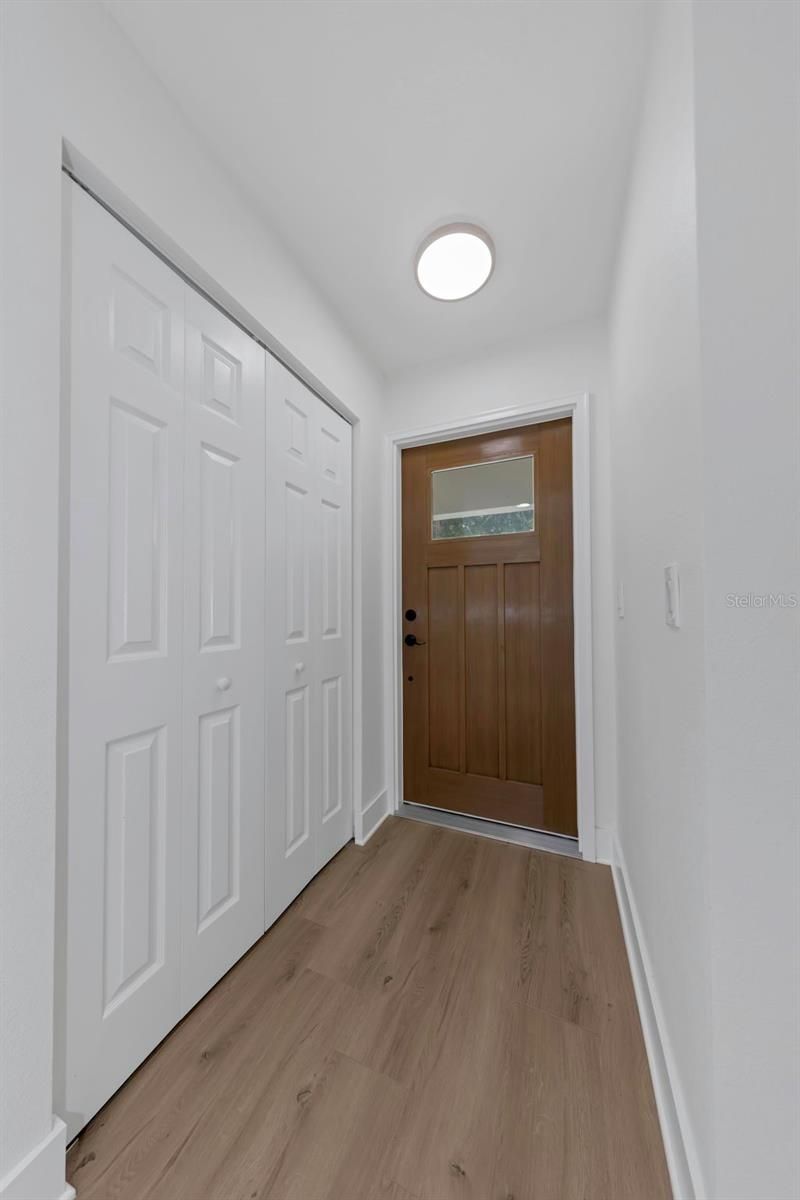 710 31st Avenue N, Saint Petersburg, FL 33704 Photo