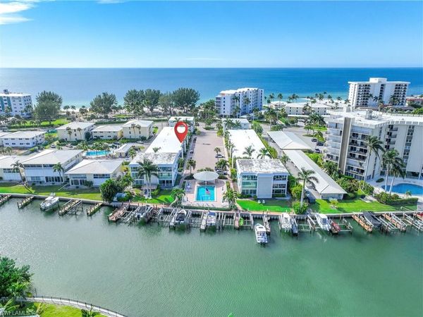 2100 Gulf Shore BLVD N, Unit 212, NAPLES, FL 34102