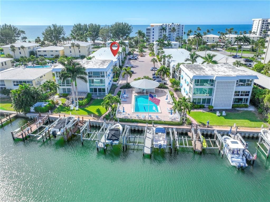 2100 Gulf Shore Blvd N, Unit 212, Naples, FL 34102 Photo