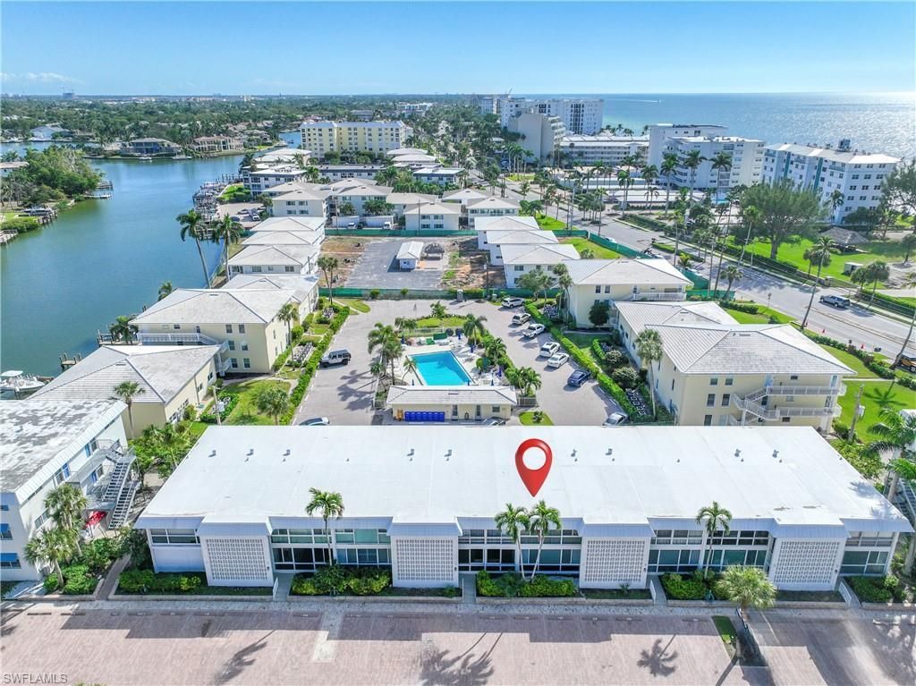 2100 Gulf Shore Blvd N, Unit 212, Naples, FL 34102 Photo