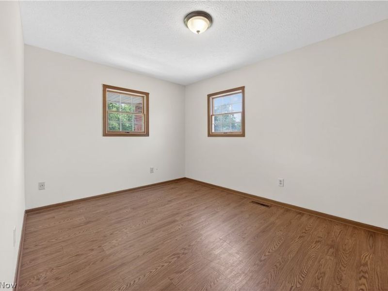 16519 Albion Road , Strongsville, OH 44136 Photo 36