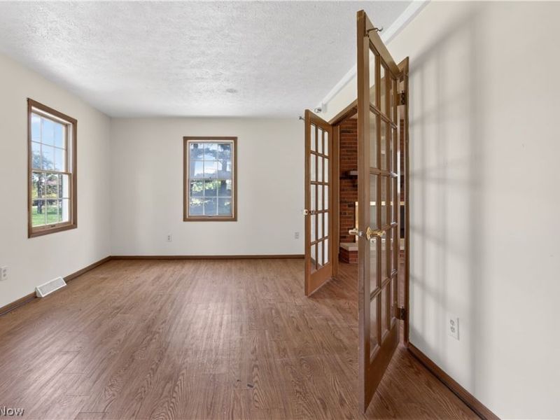 16519 Albion Road , Strongsville, OH 44136 Photo 6