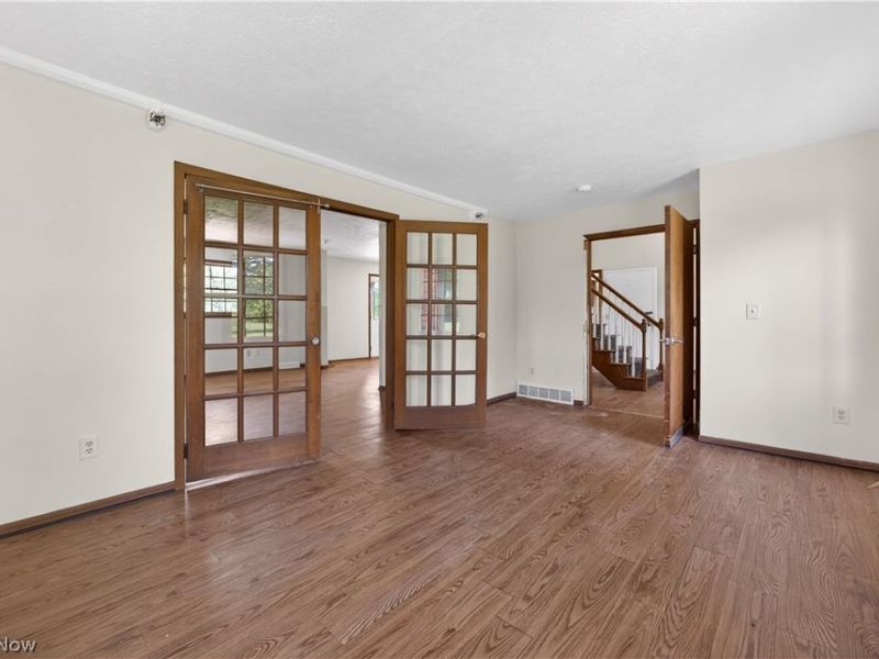 16519 Albion Road , Strongsville, OH 44136 Photo 8