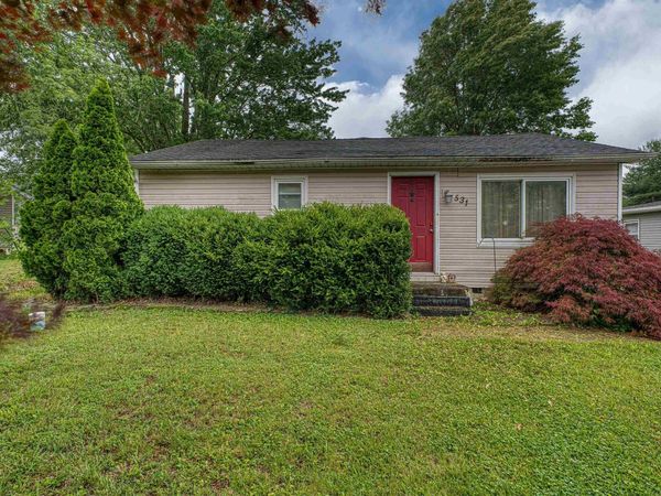 531 E Monroe Street, Chandler, IN 47610