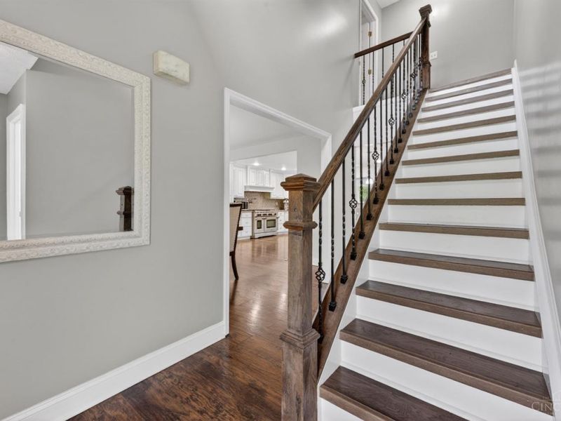 833 Carpenter Road, Miami Twp, OH 45140 Photo 8