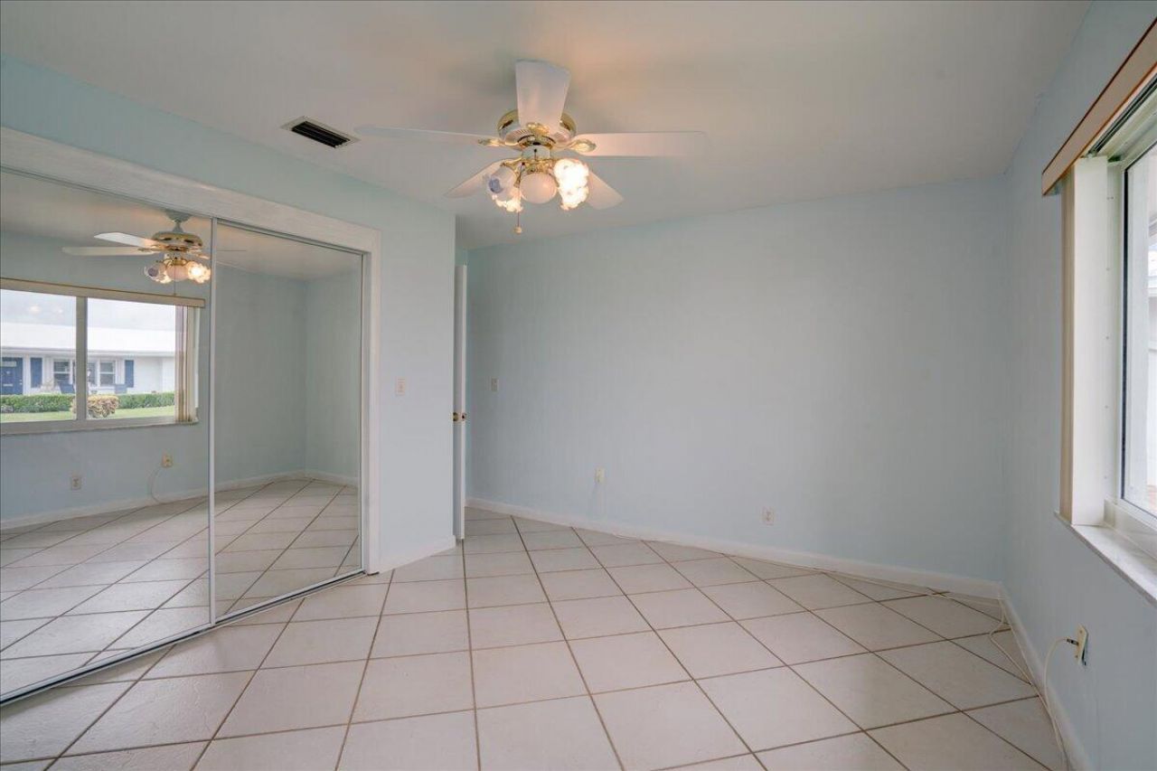 2086 SW 12th Avenue, Boynton Beach, FL 33426 Photo