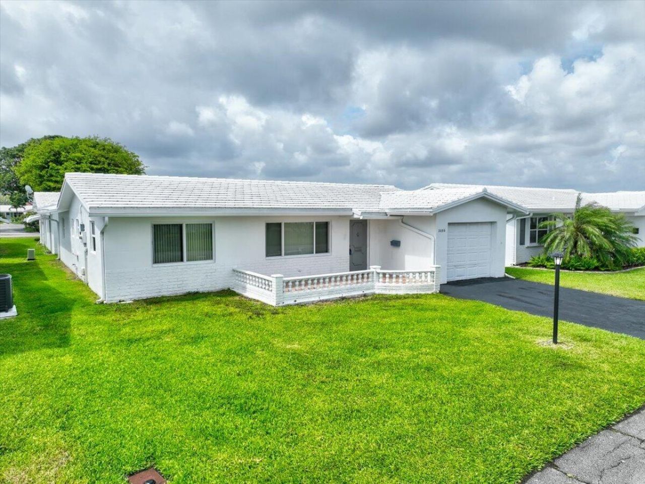 2086 SW 12th Avenue, Boynton Beach, FL 33426 Photo